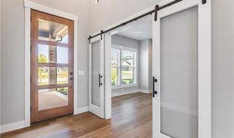 3601 SW Aurora Ln, Bentonville, AR 72713
