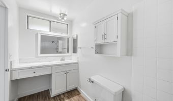 4011 Defender, Agoura Hills, CA 91301