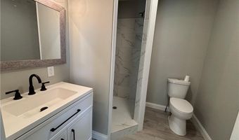2318 N Lakeview Dr, Austin, IN 47102