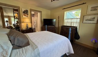 22 Marble St, Brandon, VT 05733