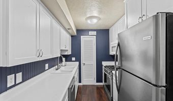 88 W 50 S C9, Centerville, UT 84014