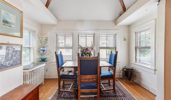 74 Third St, Newport, RI 02840