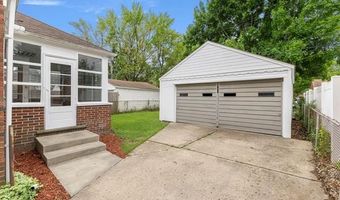 8464 Becker Ave, Allen Park, MI 48101