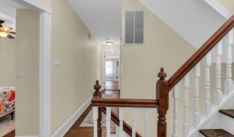 327 Sylvania Ave, Avon By The Sea, NJ 07717