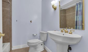 14 Dolan Ave, Aberdeen, NJ 07747