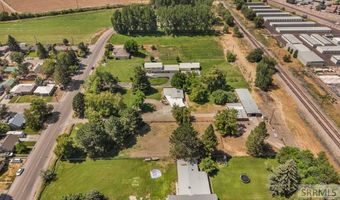 1355 S Shilling Ave, Blackfoot, ID 83221