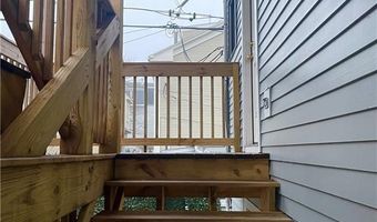540 Thames St, Newport, RI 02840