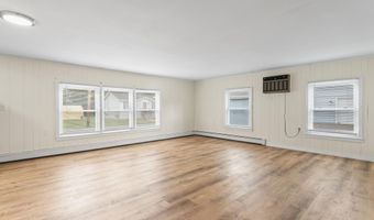 608 Berkeley Ave, Beachwood, NJ 08722
