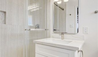 3504 Pioneer Cir, Las Vegas, NV 89107