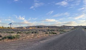 845 E Yankee Doodle Dr, Big Water, UT 84741