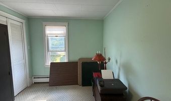 10 Palm St, Baileyville, ME 04694