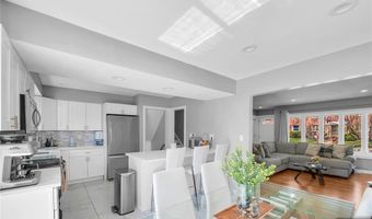 136 E Clinton Ave, Bergenfield, NJ 07621