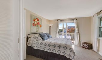 4 E 20TH St, Barnegat Light, NJ 08006