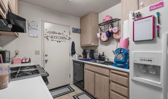 2520 Jason Ct, Anderson, CA 96007