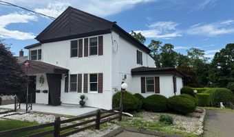 306 Divinity St, Bristol, CT 06010