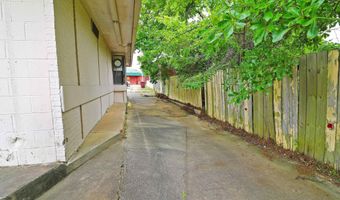 204 W MADISON Ave, Bastrop, LA 71220