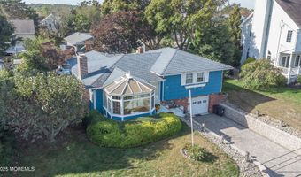 7 Harbor View Dr, Atlantic Highlands, NJ 07716
