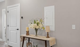 10100 S Willow St 212, Manchester, NH 03103