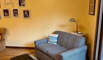 2822 Country Club Dr, Atlantic, IA 50022