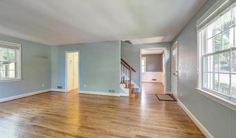 21 KENTBURY Way, Bethesda, MD 20814
