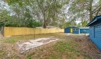 616 LIME St, Auburndale, FL 33823