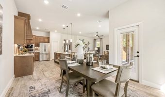 214 Shawnee Trl, Alvarado, TX 76009