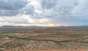 W Saguaro Hill B-2 Road, Congress, AZ 85332