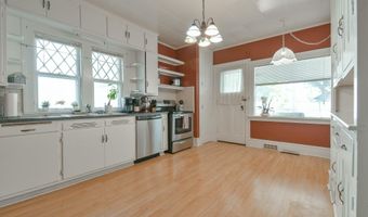 414 Lincoln St, Beatrice, NE 68310
