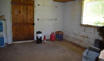 61 Fairview Rd, Andrews, NC 28901