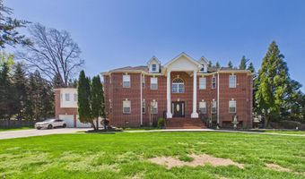7801 RIDGEWOOD Dr, Annandale, VA 22003