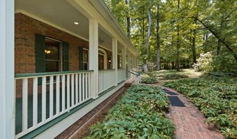 1720 Wood Creek Cir, Athens, TN 37303