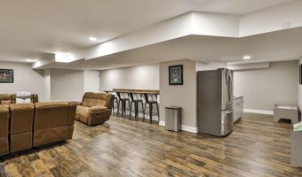 5543 REID Ln, Allentown, PA 18104