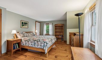530 West Rd, Barnard, VT 05031