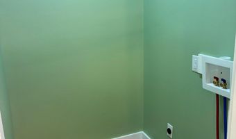 748 W Oak St, Bicknell, IN 47512