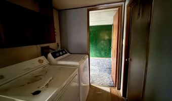 112 Liesegang Rd, Beattyville, KY 41311