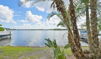 5229 BRIGHTON SHORE Dr, Apollo Beach, FL 33572