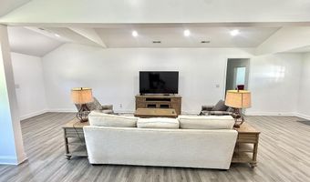 530 Shields Crossing Dr, Bean Station, TN 37708