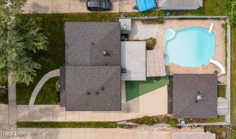 838 S Michigan Ave, Addison, IL 60101