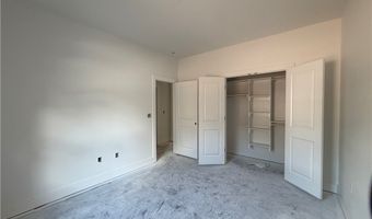 12 Kinross Dr, Bella Vista, AR 72715