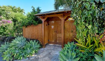 679 Kaapuni Pl, Kihei, HI 96753
