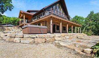 7040 Loy Rd, Arena, WI 53503
