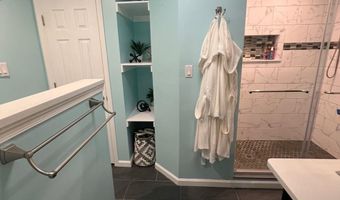1 LONNIE Ct, Bear, DE 19701