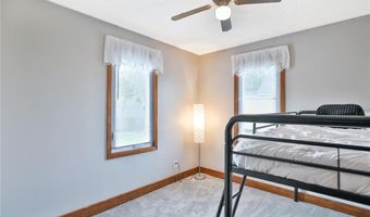 501 21st St NE, Austin, MN 55912