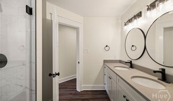 1917 Harrison St, Savannah, GA 31404
