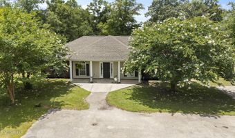 16107 Oral Rd, Biloxi, MS 39532