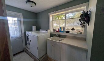 205 S Second St, Anna, OH 45302