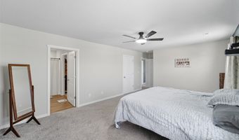 1726 Southbridge Dr, Adel, IA 50003