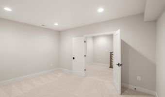 7232 ANDRUS Rd, Bethesda, MD 20816