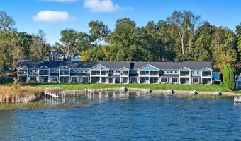 19 Lane 345 Crooked Lk, Angola, IN 46103