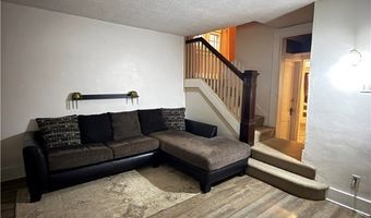 832 Maplewood Ave, Ambridge, PA 15003
